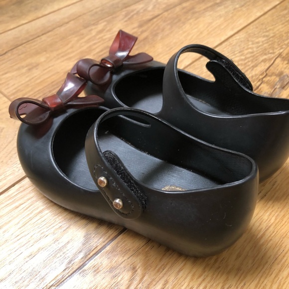 Mini Melissa Ultragirl Bow Mary Janes - Picture 7 of 13